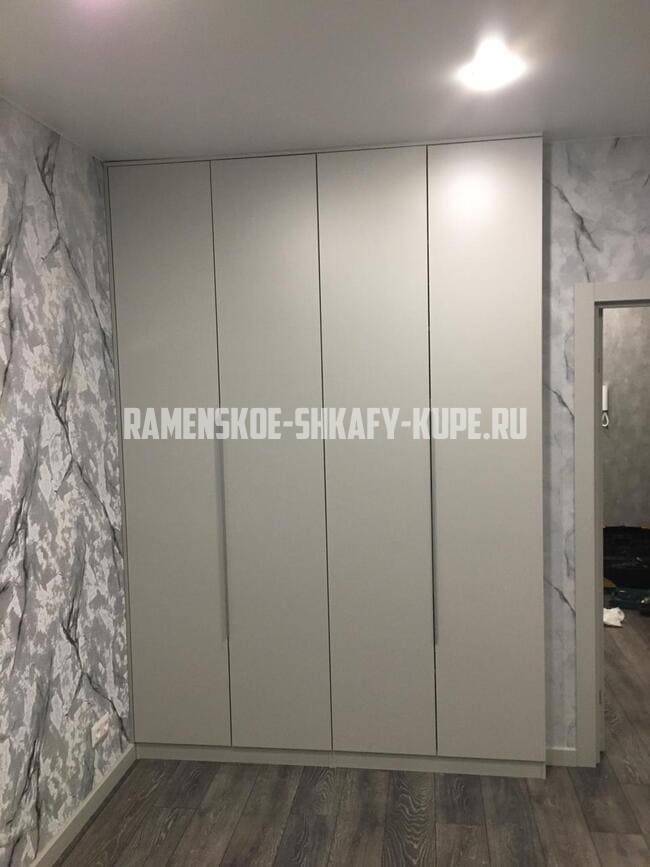 Распашные шкафы Раменское