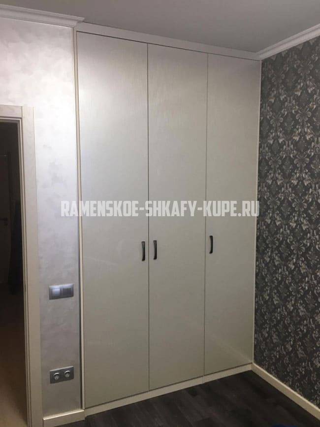 Распашные шкафы Раменское