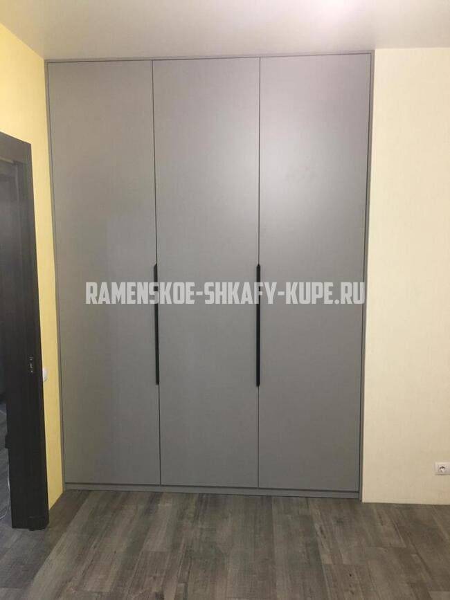Распашные шкафы Раменское
