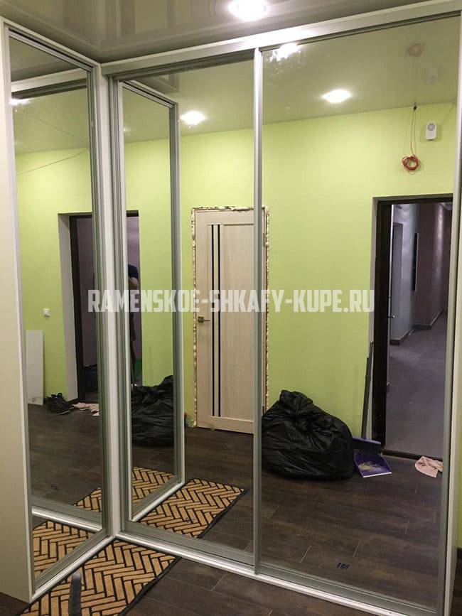 Шкафы угловые Раменское